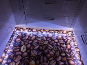 Bodenbeschichtung Küche_3D_Boden_Kaffeebohnen